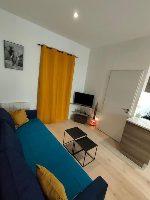 Apartmán Patio Cosy Thizy-les-Bourgs Exteriér fotografie